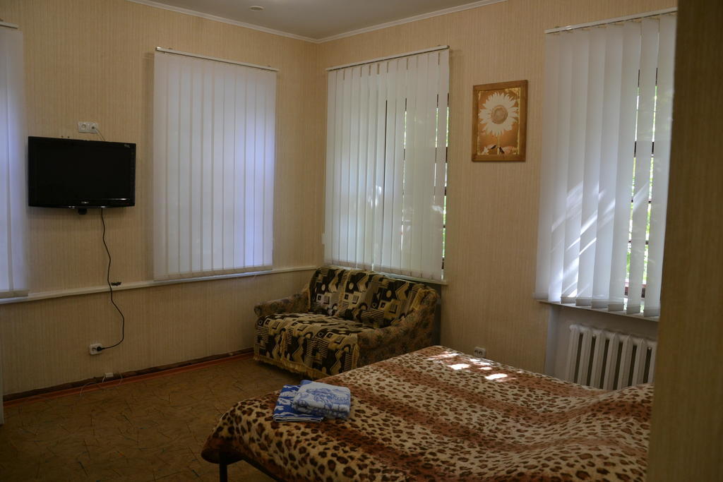 Na Admirala Makarova Hotel Mykolaiv Room photo