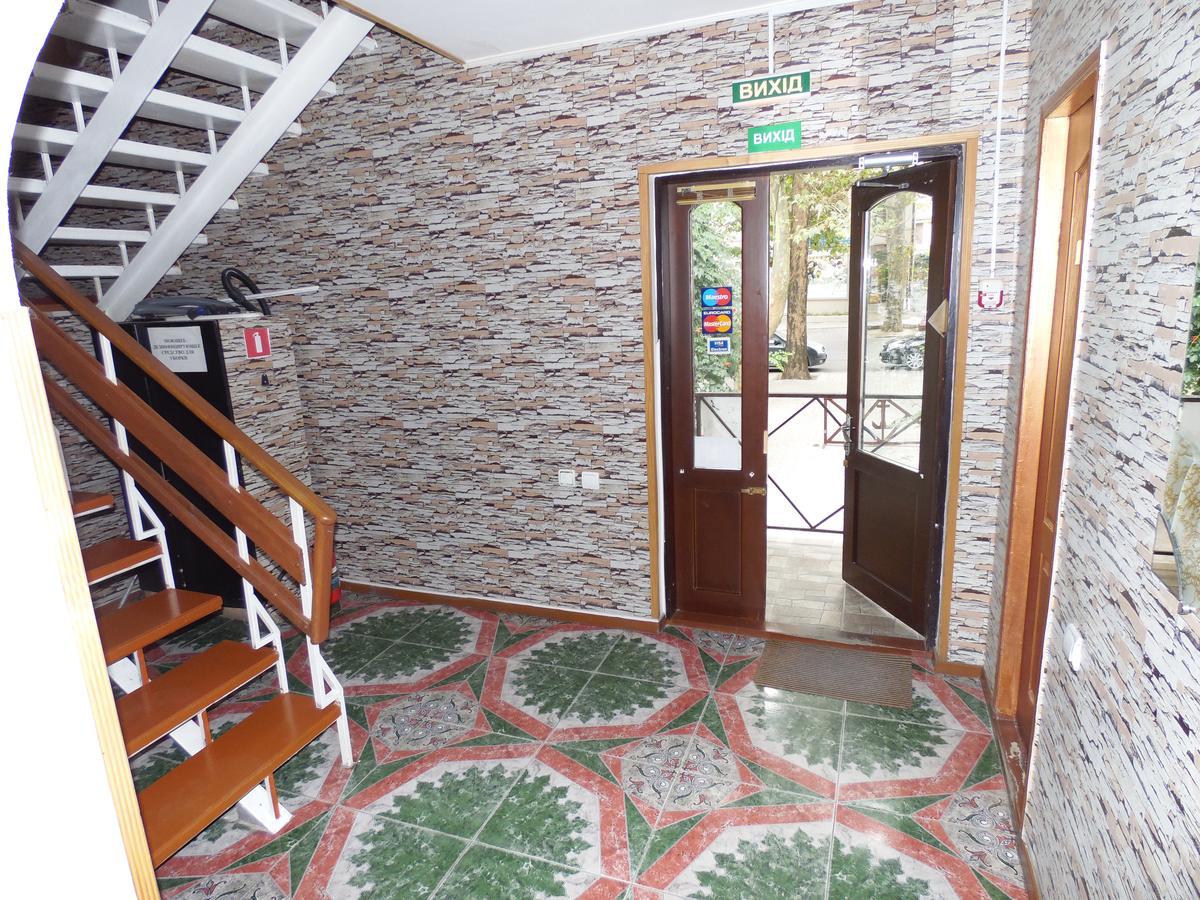 Na Admirala Makarova Hotel Mykolaiv Exterior photo
